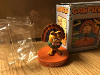 Garfield Figurine 1978 Year Of The Party - Who Planned This Turkey Party? W/box