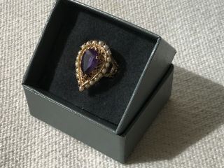 Elegant 14k Gold Vtg Purple Amethyst Gemstone Ring Surrounded By Pearls