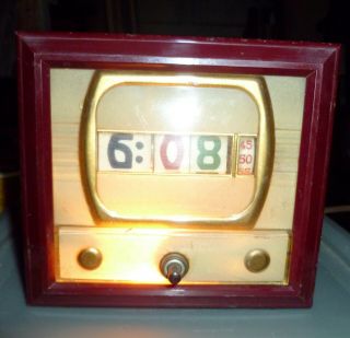 Tymeter Numechron Tv Model Tele - Vision Digital Clock Vintage
