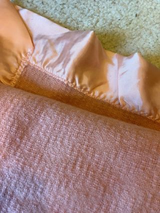 Vintage Faribo Faribault Pink Wool Blanket Satin Trim Border 94x76 Made In USA 3