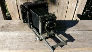Vintage Busch Pressman Model C Camera -
