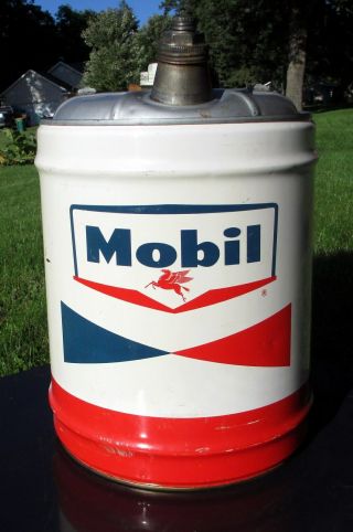 Vintage Mobil Oil Gas Can Mobiloil Outboard 5 Gallon 1950s Pegasus Wooden Handle 3