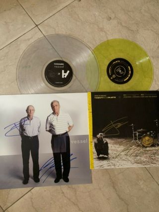 Twenty One Pilots Signed Rare 10 " Neon Yellow Trench Vinyl,  The Debut Vessel