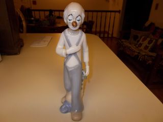 Cascades Spain Porcelain Clown With Saxophone Figurine