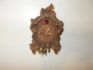 Lux Keebler Miniature Bobbing Bird Pendulette Clock Circa 1940