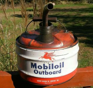 Vintage Mobil Oil Pegasus Outboard Boat Motor Oil Metal Gas Can - 2.  5 Gallon