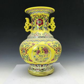 Old China Painting Fine Pattern&flower Ceramics Vase Qianlong Mark Rn