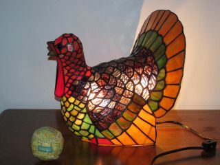Vintage Tiffany Style Stained Glass Looking Turkey Figure Table Lamp