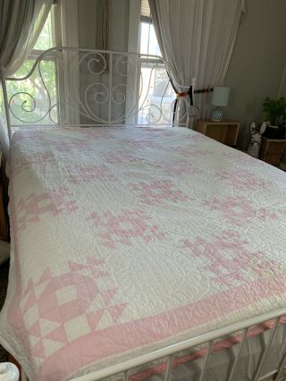 Vintage Crown Of Thorns Pattern Patchwork Pink And White Twin Quilt