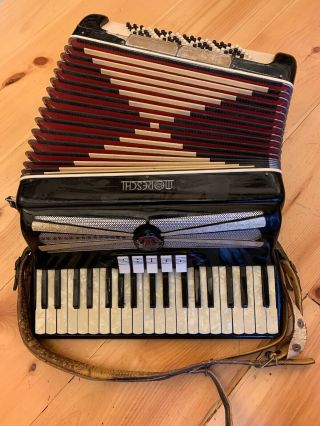 Vintage Moreschi 80 Bass Accordion Made In Italy -
