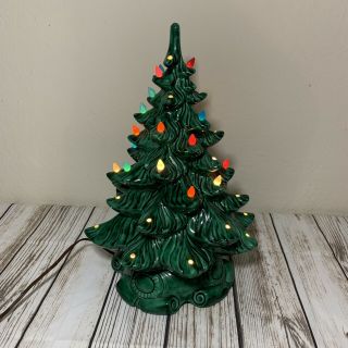 Vtg Ceramic Light Up 16 Inch Christmas Tree