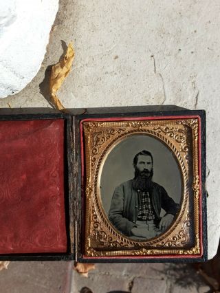 Civil war soldier ambrotype.  clarity and focus.  6th plate size 2