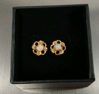 Antique Vintage 14k Solid Gold Round Cut Opal Flower Earrings Or