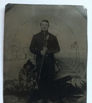 Civil War Union Soldier Tintype Photo 2 1/4” X 3 1/4”