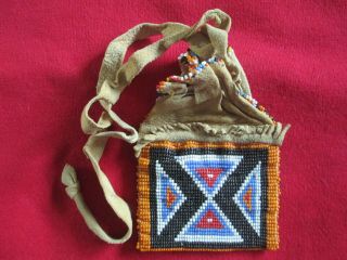 Vintage Western Native American Indian Beaded Leather Pouch Bag Bead