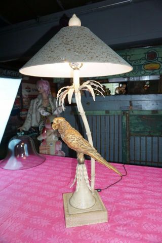 Large Older Metal PARROT & TROPICAL PALM TREE Table Lamp 35 
