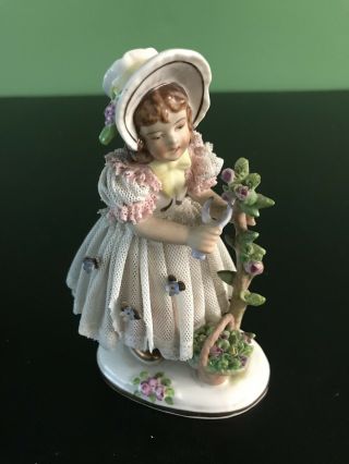 Sitzendorf Dresden Lace Figurine Girl In Field Cutting Flowers With Scissors