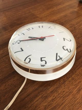 Vintage Ge General Electric Retro Round Wall Clock Model 2127 Great
