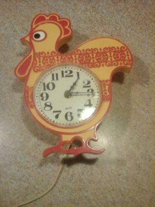 Vintage Spartus Chicken Wall Clock Great Retro Look