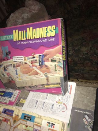 Vintage 1989 Electronic Mall Madness Board Game Milton Bradley &