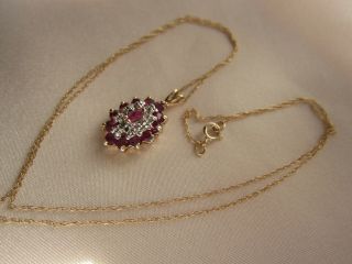 14k Yellow & White Gold 1.  0 Ctw Rubies Oval Shape Antique Pendant 10k 22 " Chain