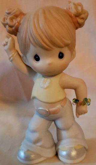 2004 Precious Moments " Dance To Your Own Beat " Girl With Bracelet 117799