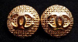 Authentic Vintage Chanel Cc Logo Gold Tone Metal Clip - On Earrings