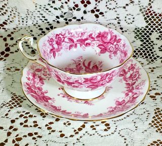 Paragon By Appointment Hm The Queen Hm Queen Mary Tea Cup And Saucer English