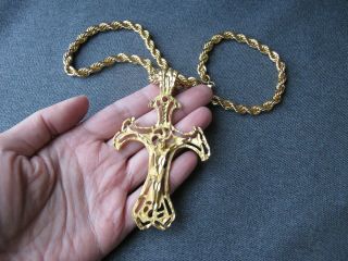 Vintage golden metal filigree oversized crucifix with woven chain strap necklace 3