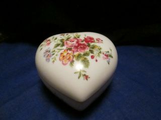 Fine Porcelain Celebration Of Love Music Box Heart Shape Lara 