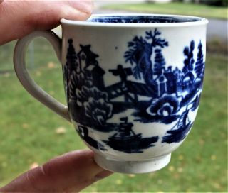 Small Worcester Cup,  Ca.  1760s,  With Painter 