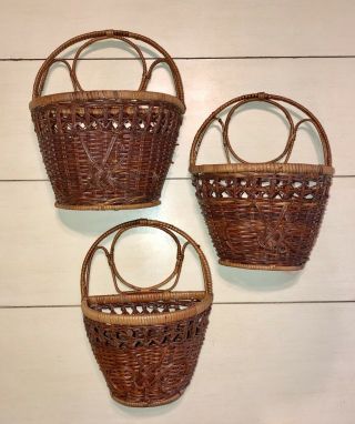 Vtg Set Of 3 Woven Wicker Wall Pocket Basket Hanging Plant Storage Handle Boho