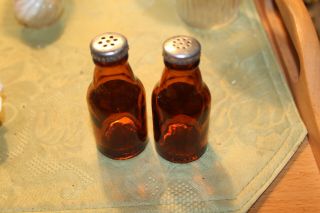 Fort Pitt Special Beer Salt & Pepper Mini Bottles Shakers Set S & P 2