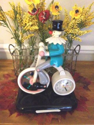 Vintage Peter Clown Clock Keeps Great Time And Pedals The Bike With Music