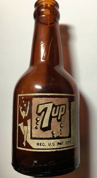 Vintage 1946 Squatty Brown 7up Bottle From San Antonio Texas Swim Pin Up Girl
