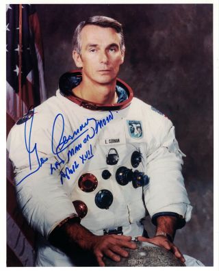 Nasa Apollo 17 Astronaut Gene Cernan Signed Photo White Space Suit Wss