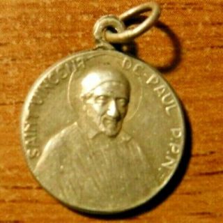Antique St Vincent De Paul,  St Louise De Marillac Catholic Medal