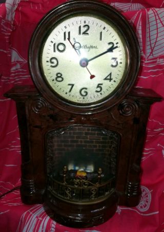 272 Mastercrafters Clock & Radio Comp Fireplace Mantel Bakelite Case 2