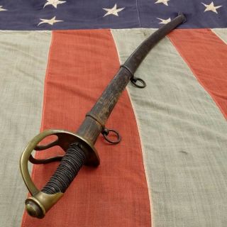 Antique Civil War Sword & Scabbard " Old Wristbreaker "