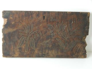 American Folk Art - Pennsylvania Carved Panel - Late 18th / Early 19th Century