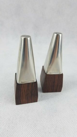 Vintage Mid Century Modern Wood And Metal Square Base Salt And Pepper Shakers