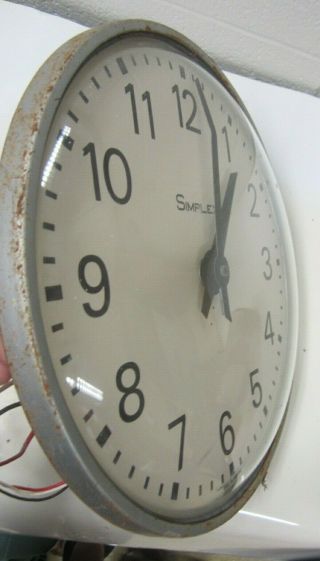 Simplex Antique Metal Round Wall Clock - Vintage School & Industrial Clocks 3