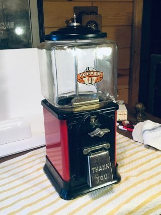 Vintage Victor Topper 1 Cent Gumball Peanut Candy Vending Machine