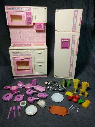 Vintage 1987 Mattel Barbie Doll Sweet Roses Kitchen Refrigerator Stove Set & Acc
