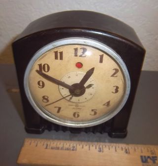Vintage General Electric Clock Model 7h154,  Unknown If It,  But Good Shape