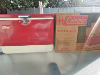 Vintage 1963 Coleman Red Snow - Lite Cooler Ice Chest 18x11x13 56 Quart