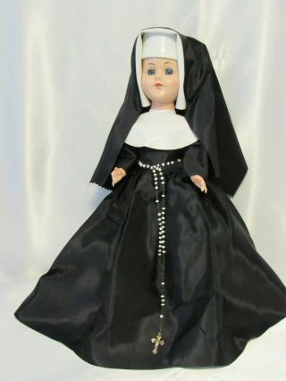 Vintage Catholic Nun Doll In Habit W Rosary Blue Sleep Eyes 13 " Tall