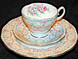 Vtg Queen Anne Royal Bridal Gown Teacup Saucer Plate Set Pink Orchids England