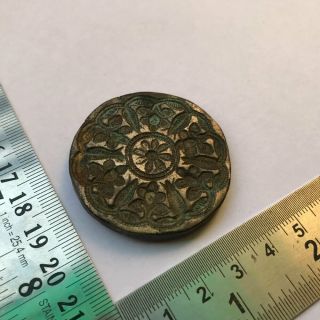 An Antique Old Bell Metal Jewelry Stamp Die Seal Flower Pattern