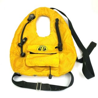 Vintage Scuba Aqua - Lung Us Divers Co2 Vest Yellow Pre - Owned